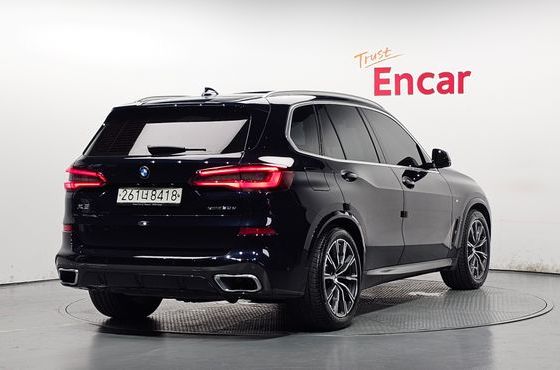 BMW X5 xDrive 30d M Sport — пробег 37 328 км — фото 2 из 5