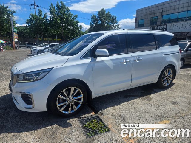 Kia Carnival из Кореи Encar