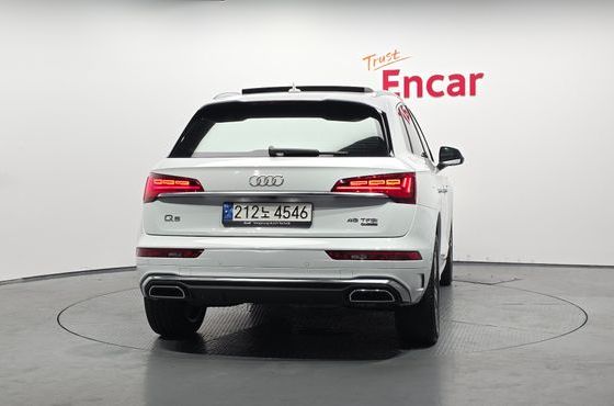 Audi Q5 45 TFSI Quattro Premium — пробег 32 148 км — фото 4 из 5