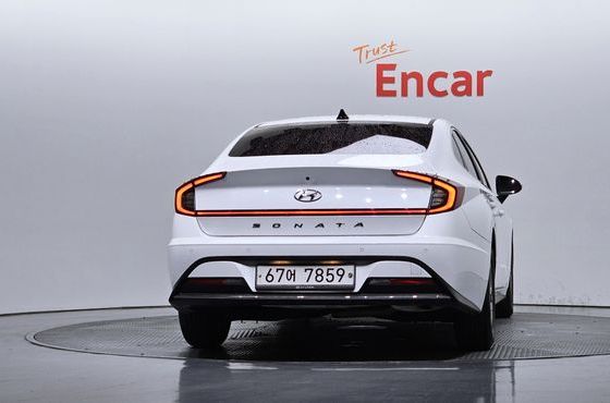 Hyundai Sonata 2.0 Premium — пробег 66 079 км — фото 4 из 5