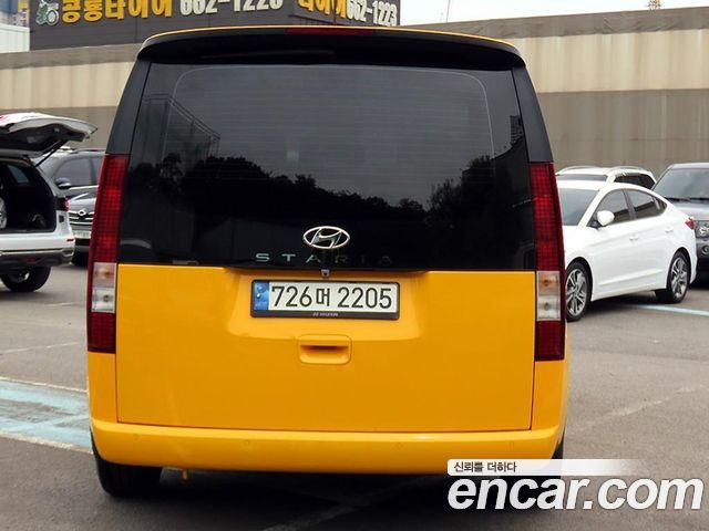 Hyundai Staria из Кореи Encar