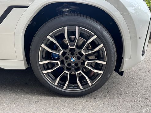 BMW X6 xDrive40i M Sport — пробег 4 300 км — фото 5 из 5