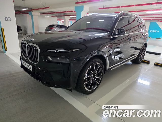 BMW X7 xDrive 40i M Sport 6STR — пробег 21 500 км — фото 1 из 5