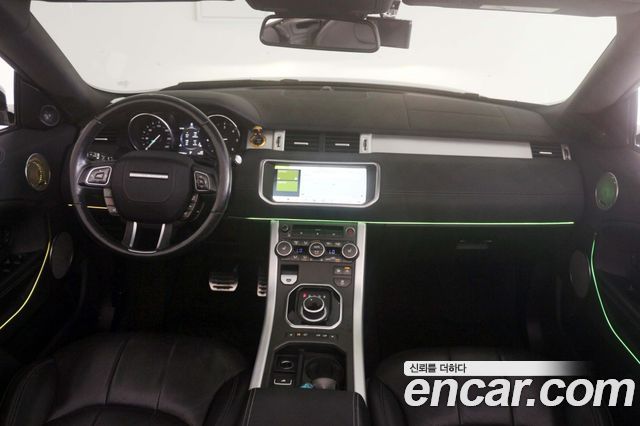 Land Rover Range Rover Evoque 2.0 TD4 SE Dynamic Convertible — пробег 139 000 км — фото 2 из 5