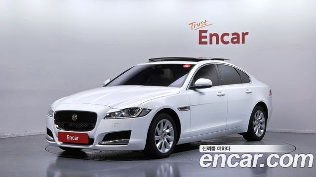Jaguar XF 20d Prestige AWD — пробег 124 396 км — фото 1 из 5