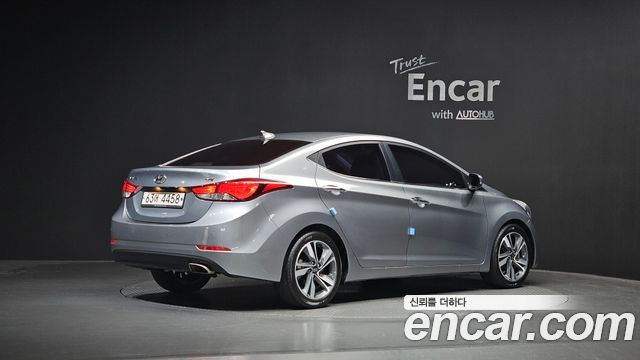 Hyundai AVANTE из Кореи Encar