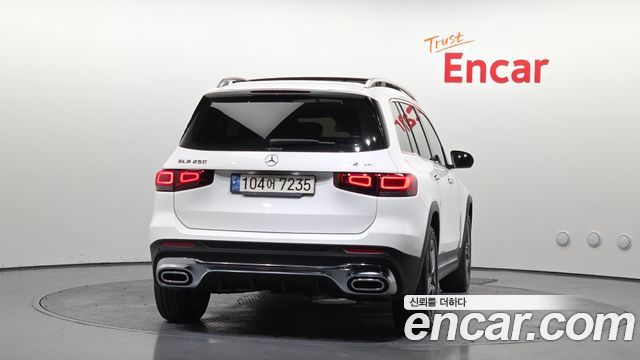 Mercedes-Benz GLB-Class из Кореи Encar