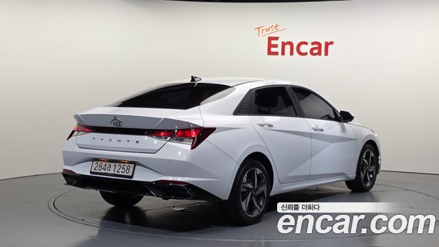 Hyundai AVANTE из Кореи Encar