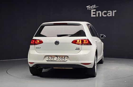 Volkswagen Golf 1.6 TDI — пробег 64 932 км — фото 4 из 5
