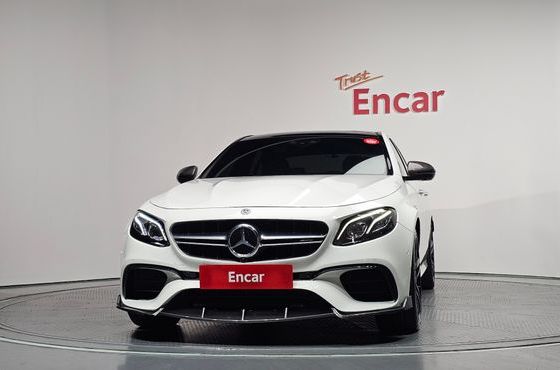 Mercedes-Benz E-Class E63 AMG 4MATIC+ — пробег 105 566 км — фото 3 из 5