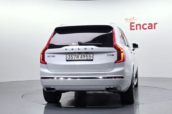 Volvo XC90 D5 Inscription — пробег 83 109 км — фото 4 из 5