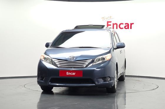 Toyota Sienna 3.5 AWD — пробег 190 155 км — фото 3 из 5