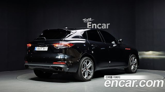 Maserati Levante 3.8 GTS AWD — пробег 60 817 км — фото 2 из 5