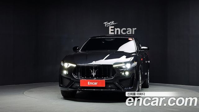 Maserati Levante 3.8 GTS AWD — пробег 60 817 км — фото 3 из 5