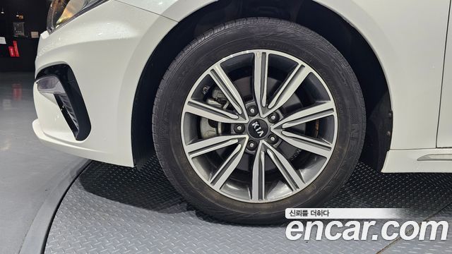 Kia K5 из Кореи Encar