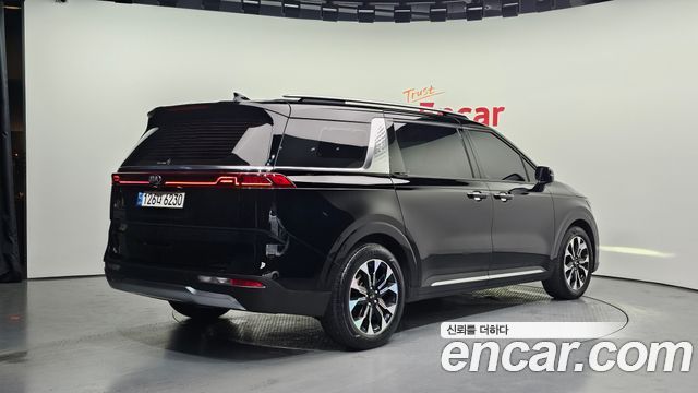Kia Carnival из Кореи Encar