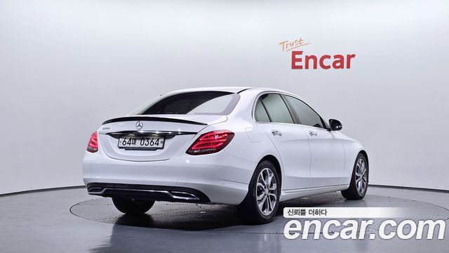 Mercedes-Benz C-Class из Кореи Encar