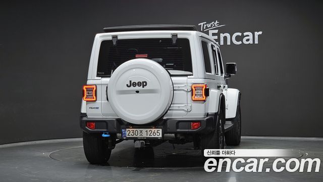 Jeep Wrangler 2.0 Overland Power Top 4Door 4xe — пробег 93 732 км — фото 4 из 5