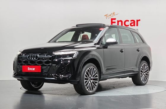 Audi SQ7 4.0 TFSI Quattro — пробег 14 км — фото 1 из 5