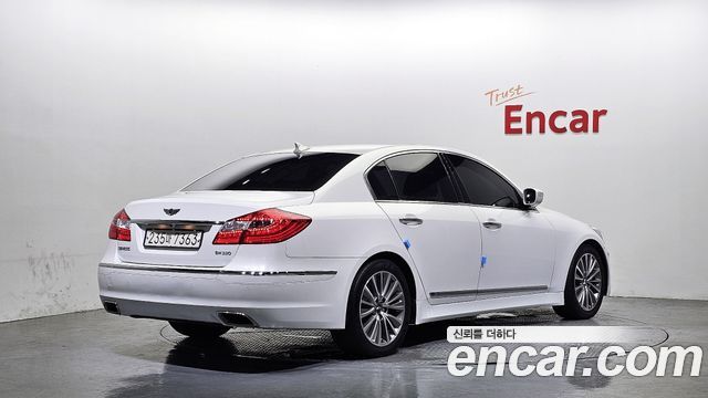 Hyundai Genesis из Кореи Encar
