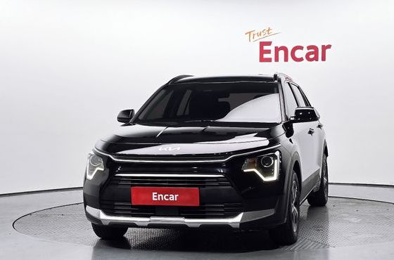 Kia Niro Trendy — пробег 17 142 км — фото 3 из 5