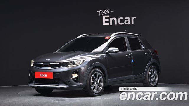Kia Stonic из Кореи Encar
