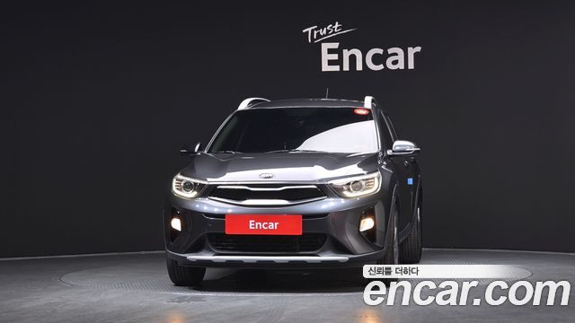 Kia Stonic из Кореи Encar
