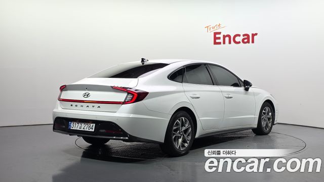 Hyundai Sonata 2.0 Premium Plus — пробег 161 822 км — фото 2 из 5
