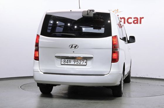 Hyundai Starex 3-Seater VAN Smart — пробег 146 633 км — фото 4 из 5