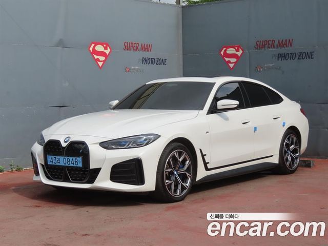 BMW i4 eDrive40 M Sports Pro — пробег 99 514 км — фото 1 из 5