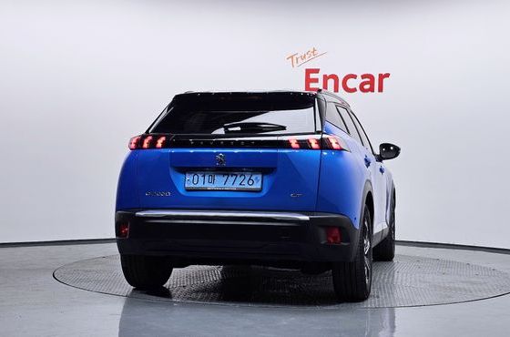 Peugeot 2008 EV GT — пробег 30 906 км — фото 4 из 5