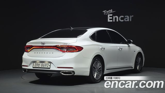 Hyundai Grandeur из Кореи Encar