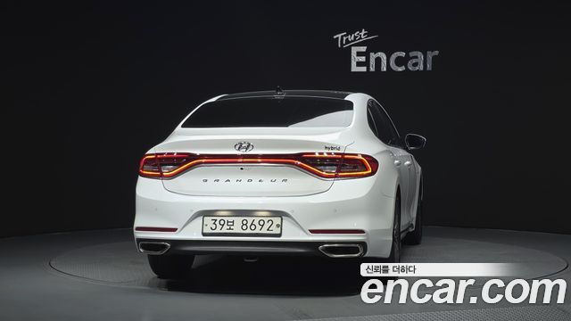 Hyundai Grandeur из Кореи Encar