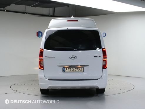 Hyundai Starex Limousine — пробег 70 861 км — фото 4 из 5