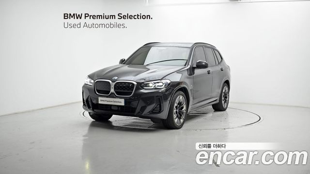 BMW iX3 M Sports — пробег 21 000 км — фото 1 из 5
