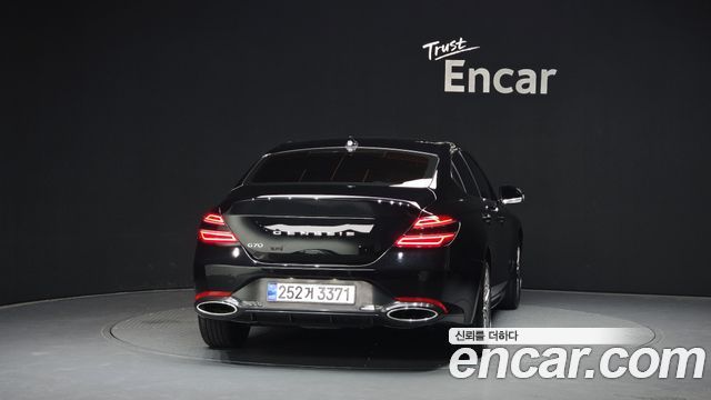 Genesis G70 Gasoline 2.0T 2WD — пробег 15 797 км — фото 4 из 5