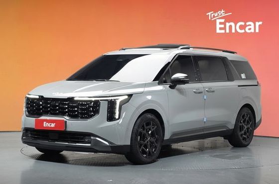 Kia Carnival 7-Seater Gravity — пробег 11 331 км — фото 1 из 5