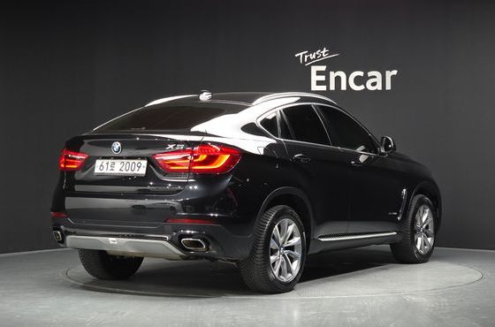 BMW X6 xDrive 30d — пробег 94 953 км — фото 2 из 5