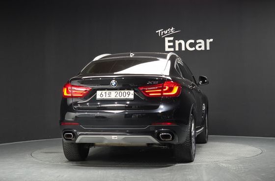 BMW X6 xDrive 30d — пробег 94 953 км — фото 4 из 5
