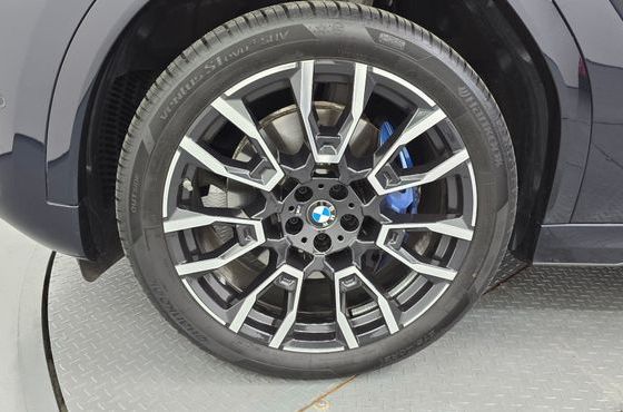 BMW X6 xDrive40i M Sport — пробег 9 821 км — фото 5 из 5