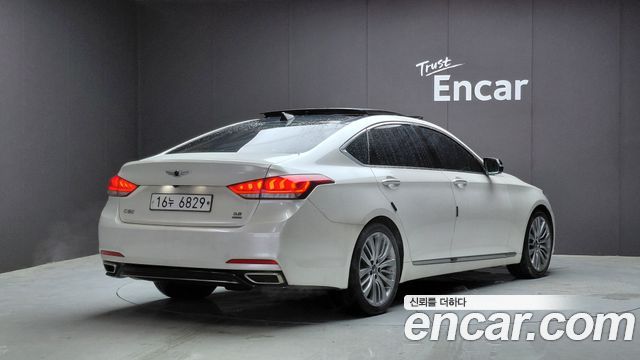 Hyundai Genesis из Кореи Encar
