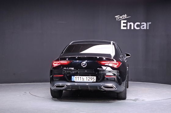 Mercedes-Benz CLA-Class CLA250 4MATIC — пробег 52 651 км — фото 4 из 5