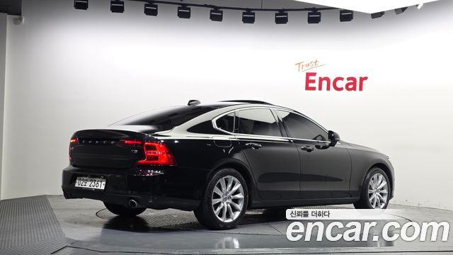 Volvo S90 из Кореи Encar
