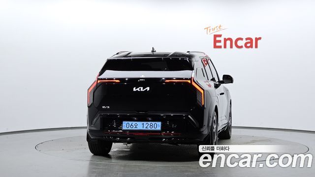 Kia EV3 из Кореи Encar