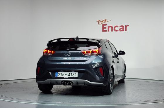 Hyundai Veloster 1.6 Turbo Sport Core — пробег 79 623 км — фото 4 из 5