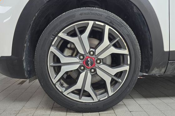 Kia Seltos Gasoline 1.6 Turbo 2WD Signature — пробег 111 895 км — фото 5 из 5