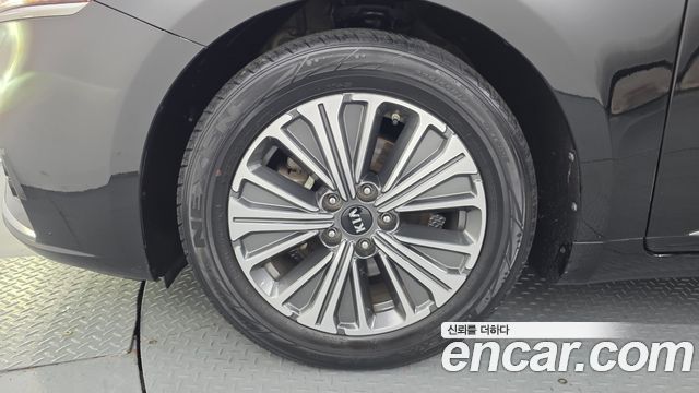 Kia K7 из Кореи Encar