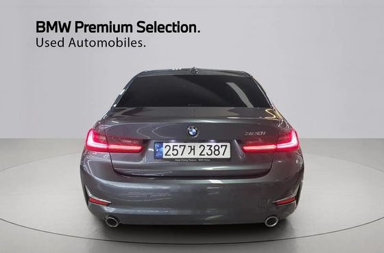 BMW 3-Series 320i Luxury — пробег 62 735 км — фото 4 из 5