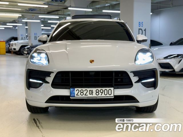 Porsche Macan из Кореи Encar