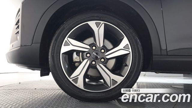 Ssangyong TIBOLI из Кореи Encar